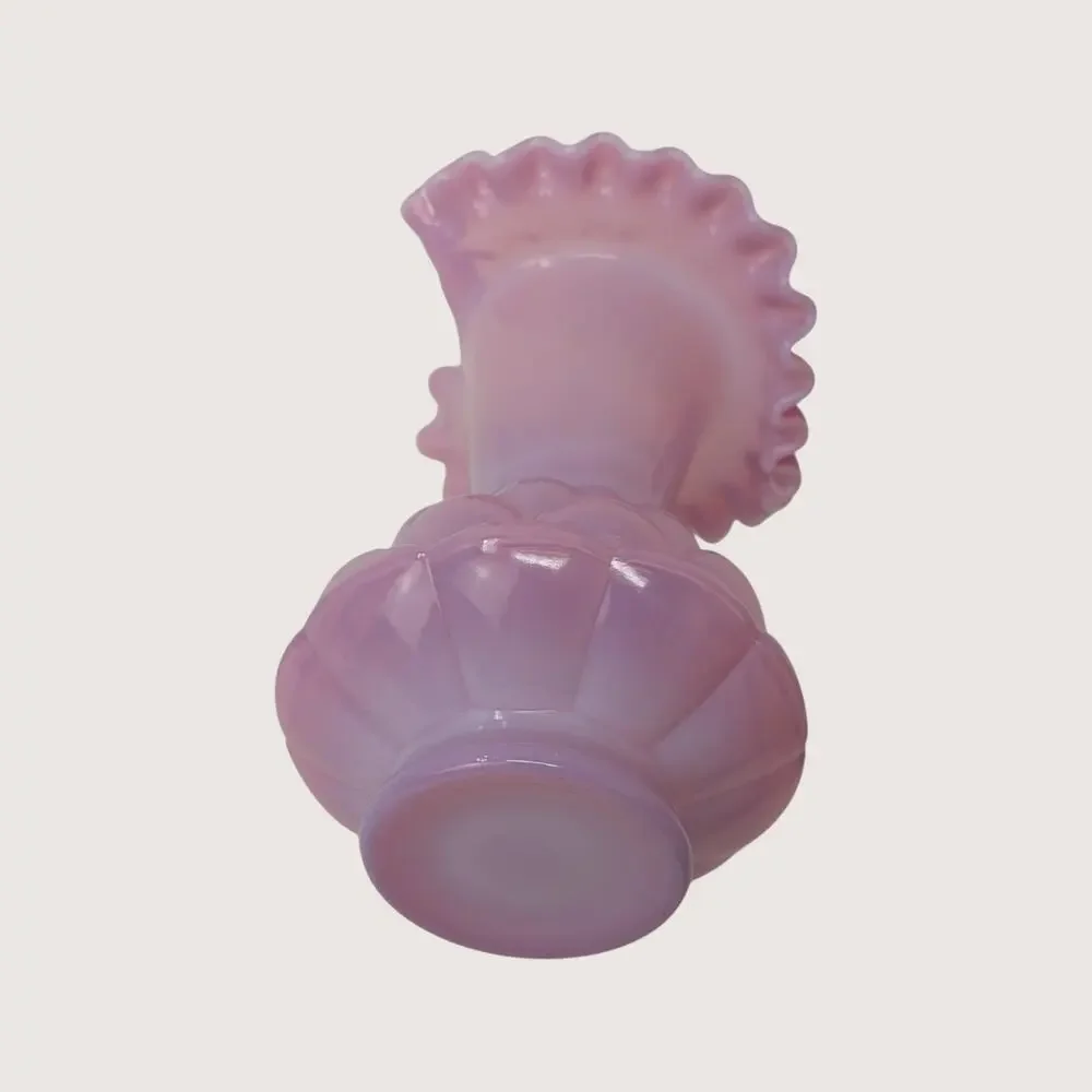 1960s Fenton Jacqueline Plum Opalescent Jack in the Pulpit Tulip Vase